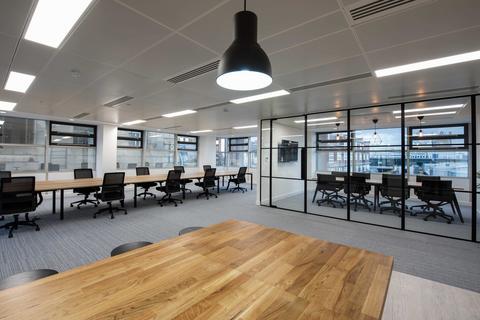 Office to rent, 58 Waterloo St Glasgow G2 7DA