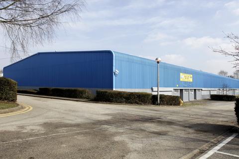 Warehouse to rent, Tay Rd Birmingham B45 0LD
