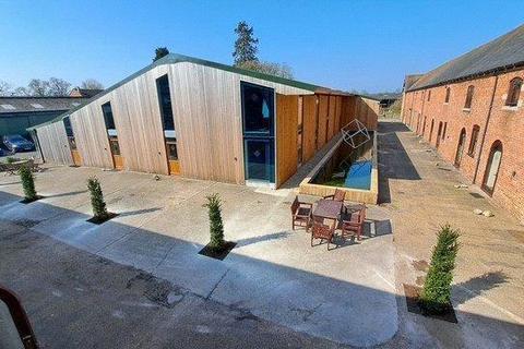 Office to rent, Combermere Whitchurch SY13 4AL