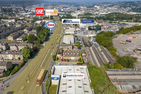 Industrial development to rent, 433 Wakefield Rd Bradford BD4 7LX