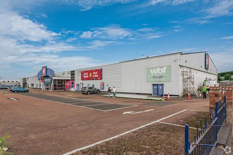 Retail property (high street) to rent, 167 Hawthorn St Glasgow G22 6HY