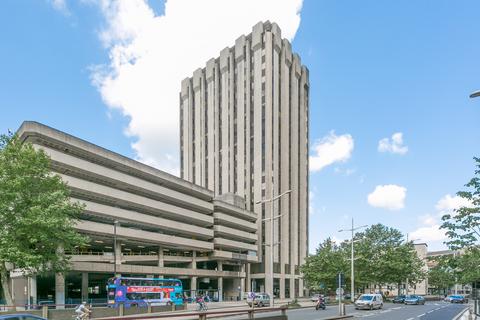 Office to rent, Lower Castle St Bristol BS1 3AG