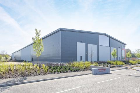 Warehouse to rent, Conference Way Evesham WR11 1LB