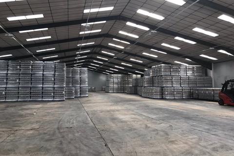 Warehouse to rent, Wells Rd Glastonbury BA6 9AQ