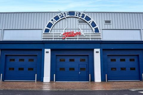 Distribution warehouse to rent, 3-9 Imperial Rd London SW6 2AG