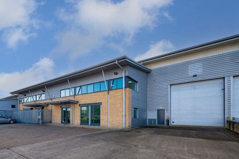 Warehouse to rent, 8 High Rd Uxbridge UB8 2GU