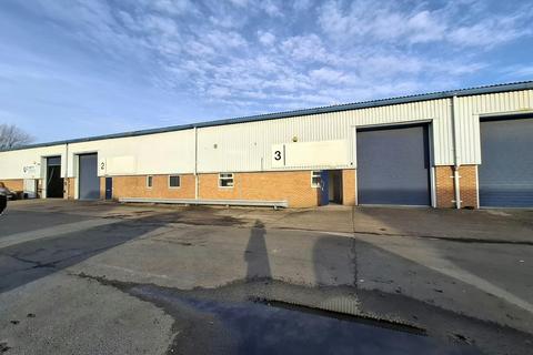 Warehouse to rent, Droitwich Rd Rushock WR9 0NR