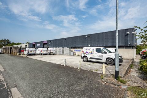 Warehouse to rent, Brindley Rd Runcorn WA7 1PF