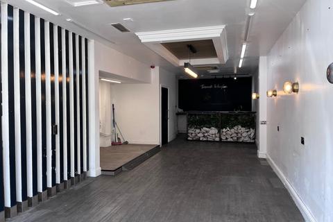 Retail property (high street) to rent, 159 Linthorpe Rd Middlesbrough TS1 4AG
