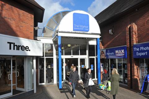 Retail property (high street) to rent, Market St Crewe CW1 2NG