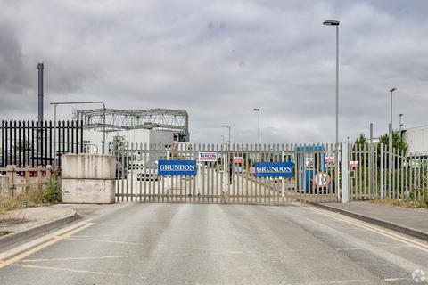 Factory to rent, Kings Weston Ln Bristol BS11 8HT