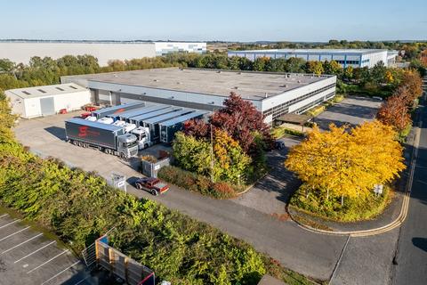 Warehouse to rent, Michigan Dr Milton Keynes MK15 8HQ