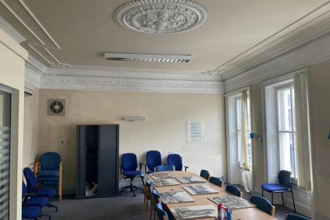 Office to rent, 4 North Bar Within Beverley HU17 8AY