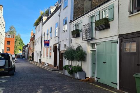 Office to rent, 33 Johns Mews London WC1N 2NS
