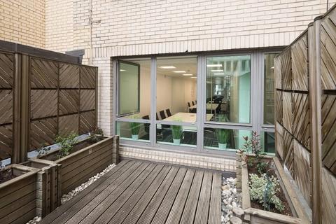 Office to rent, 43 London Wall London EC2M 5TF