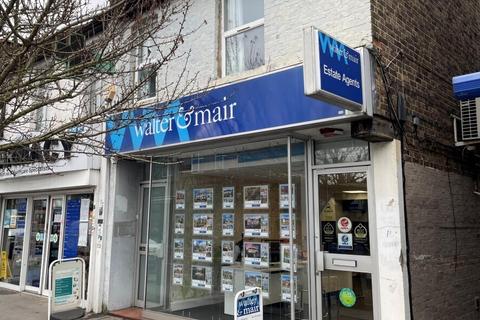 Office to rent, 26-26A Chipstead Valley Rdg Coulsdon CR5 2RA