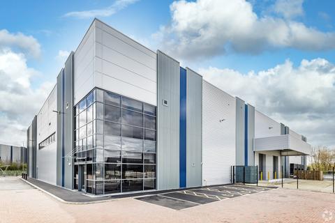 Warehouse to rent, John Milne Av Rochdale OL16 4NZ