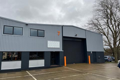 Industrial development to rent, Beddington Ln Croydon CR0 4TS