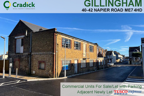 Showroom to rent, 40 Napier Rd Gillingham ME7 4HD