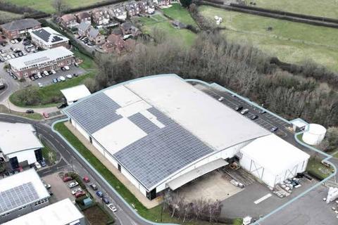 Warehouse to rent, Monks Brk Newport PO30 5WU