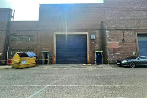 Warehouse to rent, Thornes Moor Rd Wakefield WF2 8PT