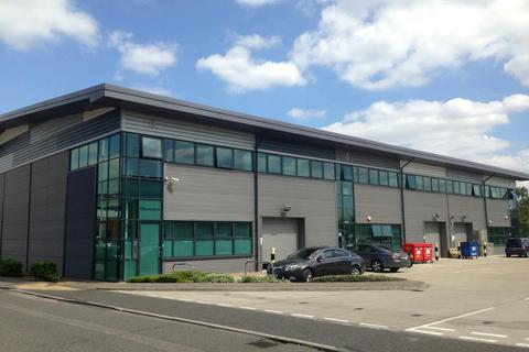 Warehouse to rent, Kendal Ave London W3 0AF
