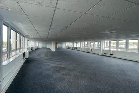Office to rent, Medway St Maidstone ME14 1HL