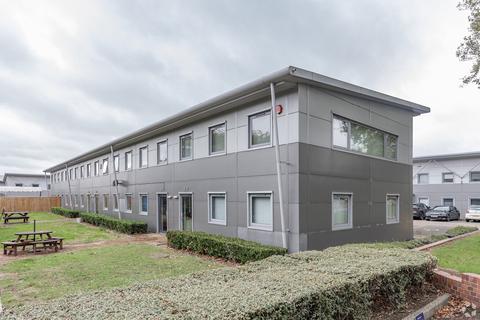 Office to rent, Pine Ct Swindon SN2 8AD