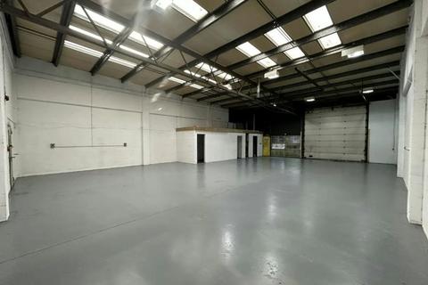 Warehouse to rent, 1-17 Kembrey Park Swindon SN2 8UN