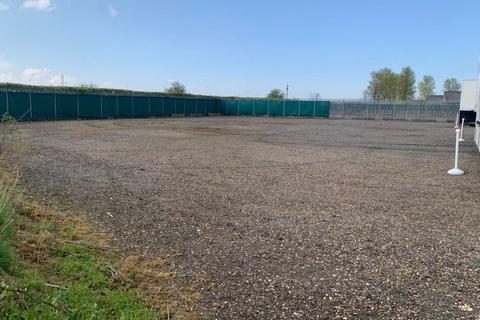 Land to rent, Honey Pot Ln Colsterworth NG33 5LZ