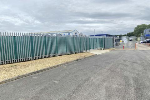 Land to rent, Honey Pot Ln Colsterworth NG33 5LZ