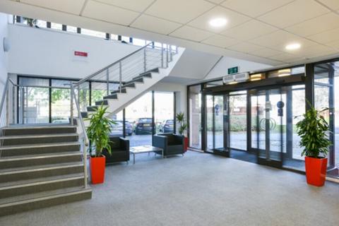 Office to rent, Bristol Rd Quedgeley GL2 4NF