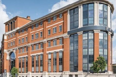 Office to rent, 1 Station Hl Reading RG1 1NB