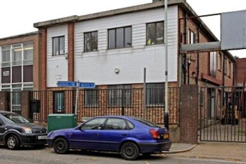 Industrial development to rent, 110-118 Markfield Rd London N15 4QF