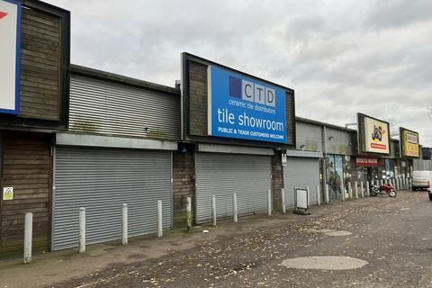 Retail property (high street) to rent, 8 Acrewood Way St Albans AL4 0JY