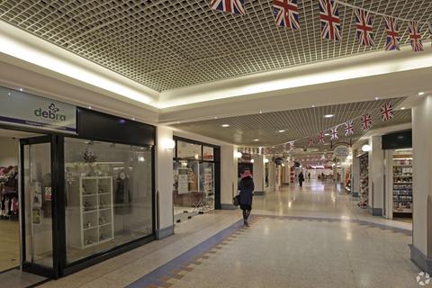 Retail property (high street) to rent, High St Sutton SM1 1LF