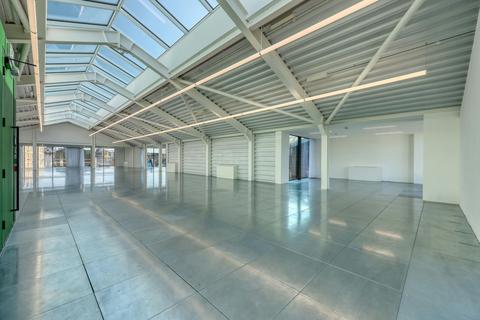 Office to rent, 174-178 Mile End Rd London E1 4LJ