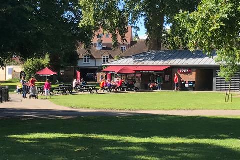 Restaurant to rent, Higginson Park, Pound Ln Marlow SL7 2AE