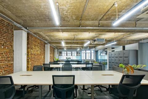 Office to rent, 64 Essex Rd London N1 8LR