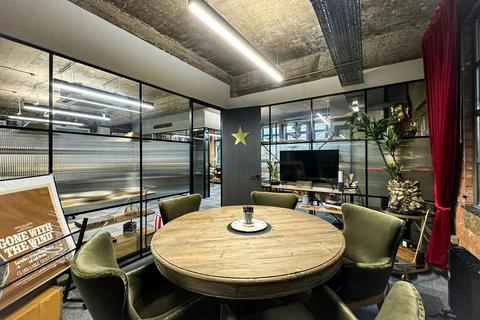 Office to rent, 64 Essex Rd London N1 8LR