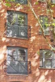 Office to rent, 8 Rosebery Ave London EC1R 4TD