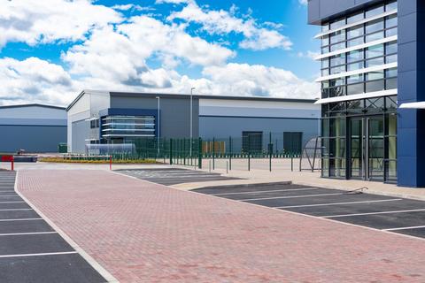 Warehouse to rent, Spa Park Leamington Spa CV31 3HH