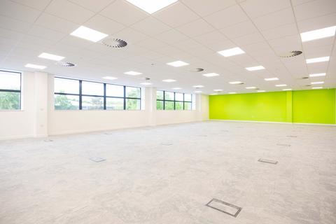 Warehouse to rent, Spa Park Leamington Spa CV31 3HH