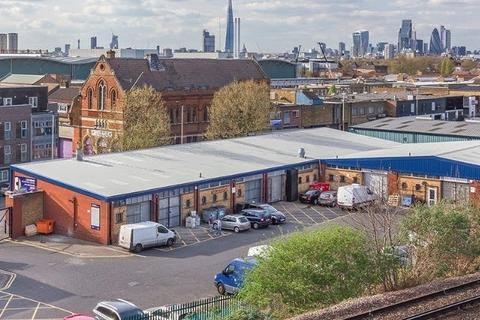 Industrial unit to rent, 297 Ilderton Rd London SE15 1NP