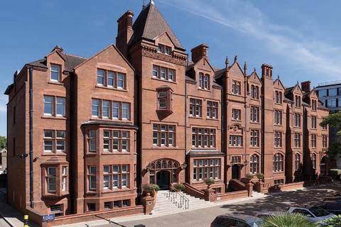 Office to rent, 100 Hammersmith Rd London W6 7JP