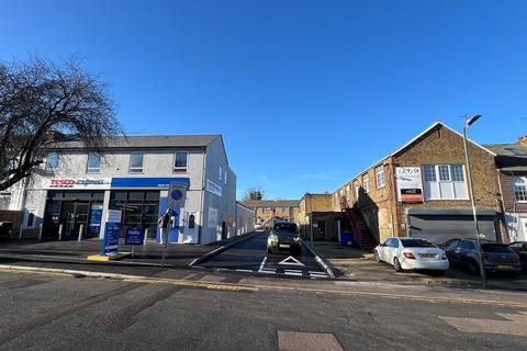 Showroom for sale, 40 Napier Rd Gillingham ME7 4HD