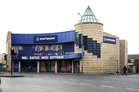Retail property (high street) to rent, Walton Ln Liverpool L4 4HH