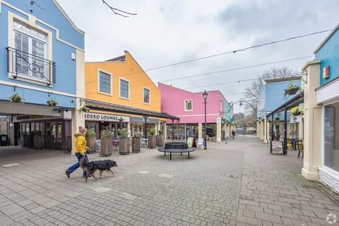 Retail property (high street) to rent, Vicarage Walk Frome BA11 1AL