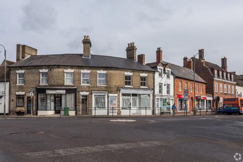 Retail property (high street) to rent, 5 High St Biggleswade SG18 0JE