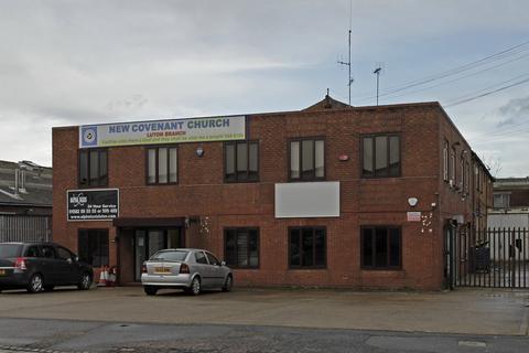 Industrial development to rent, 334 Selbourne Rd Luton LU4 8NU
